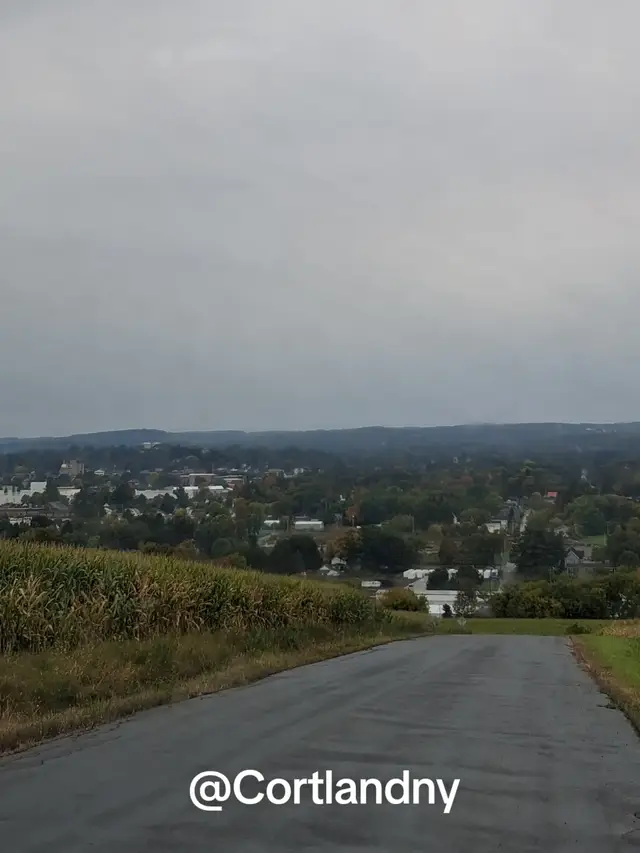 country roads that feel like home 🏡 ♥️🙏#cortlandny #countryviews #ThePositivePiscean #sobershenanigans #Godiseverywhere 