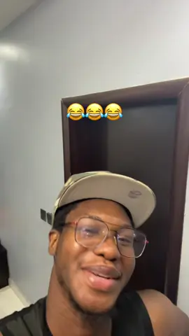 Joker Baraka kashemu da dariya ba ooo😂😂😂😂 Wan nan kuma daga ina ya fito ne kahm? 😂😂😂 #hausatiktok #fyp #fypviralシ #TikTokTrends #thegenzprof @theejoker001 