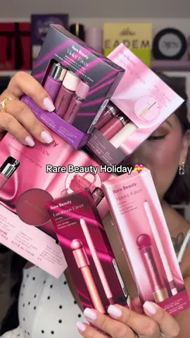 The perfect holiday set 💝 @Rare Beauty #rarebeauty #rarebeautymakeup #rarebeautyholiday #holidaygiftideas #holidaygiftguide 