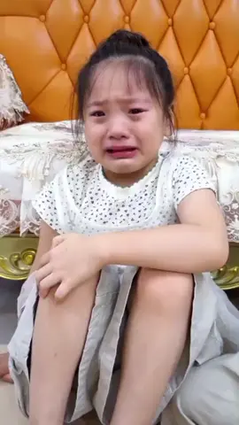 还是姐姐聪明,一招搞定! #双胞胎 