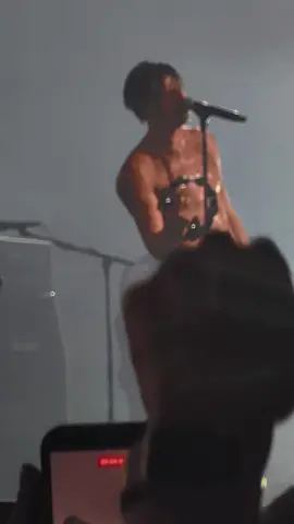 @yungblud performing 'loner' at the @OVO Hydro 😍 @yungbludarmy  #yungblud #yungbludarmy #loner #glasgow #musictok 