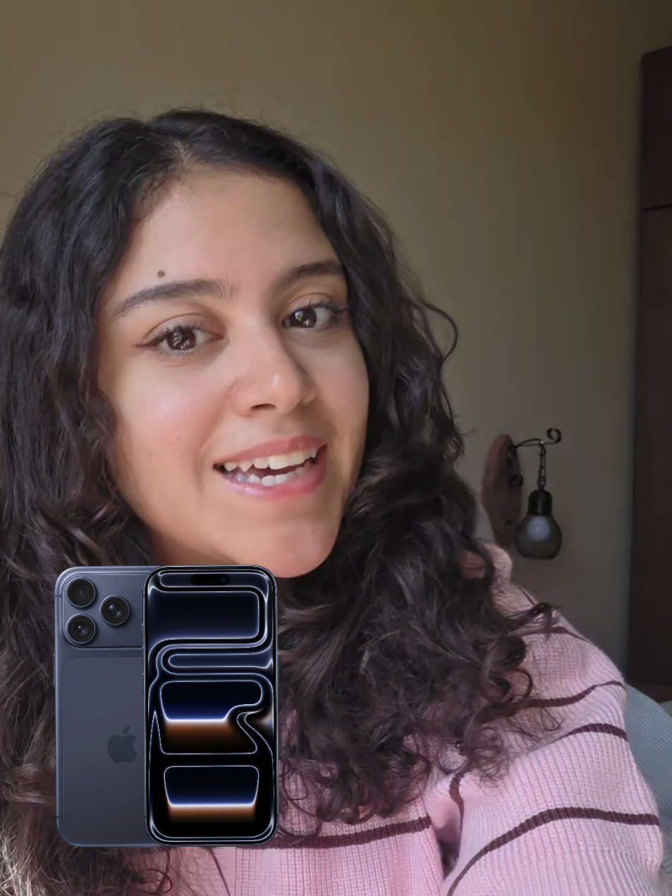 As a content creator and tech girlie... I decided to leave Apple! Here's why 📲💗🫡 #s26ultra #explore #fyp #samsungs26ultra #techtok 