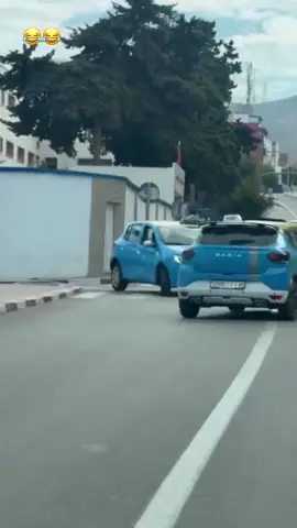 #alhoceima #taxi #nador #الشعب_الصيني_ماله_حل😂😂 #dacia 