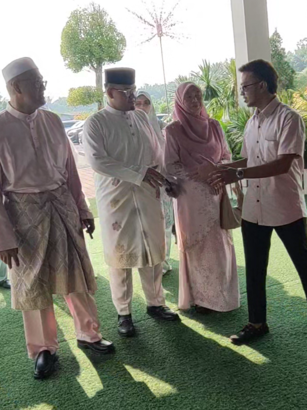 Tahniah Hazim & Ilyana 🤵👰 #wedding #batupahat #hall #nikah 