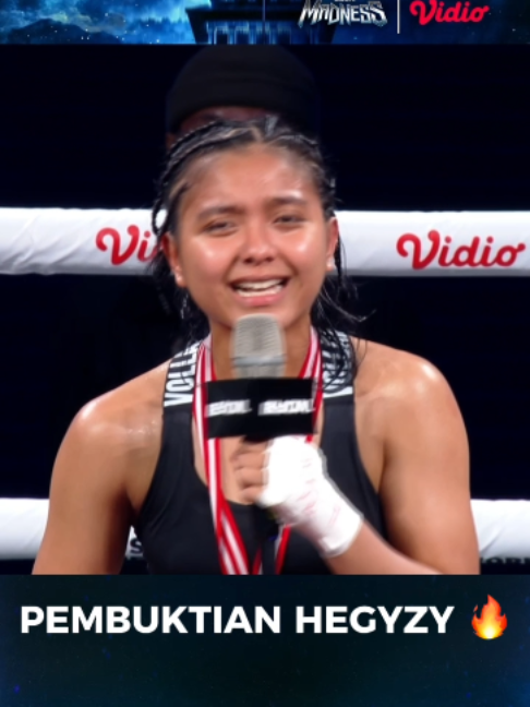 Hegyzy menyampaikan pesan emosional usai meraih kemenangan atas Krystel Angel 👏🏻🥊