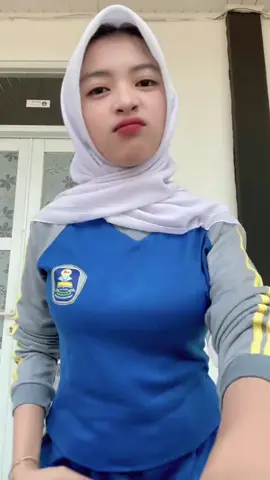 #bajuolahraga 