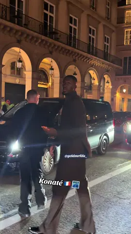 Ibrahima Konaté heute in Paris unterwegs 🤩 #football #realmadrid #paris #ibrahimakonate #fans
