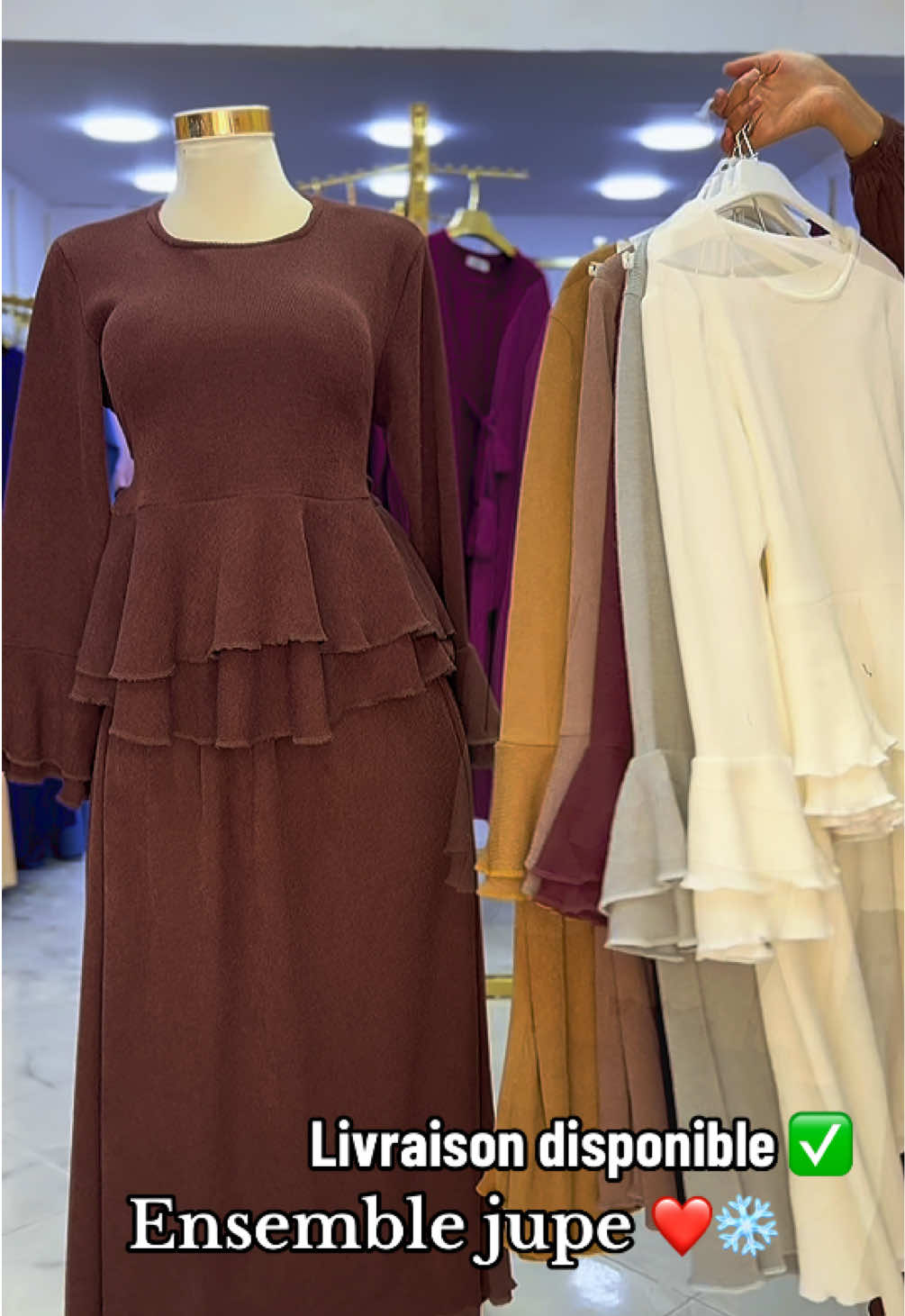 Disponible dans la boutique ✅❤️ #fyp #winterfashion #winter #التوصيل_متوفر_🚚✅_58_ولاية🇩🇿 #hijabstyle 
