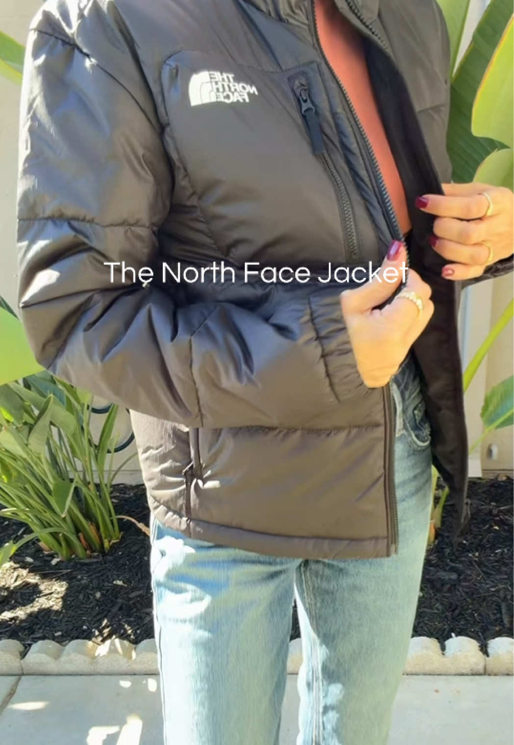 Wind resistant + water repellent 💦 @thenorthface #thenorthface #northfacepufferjacket #winterjacket 