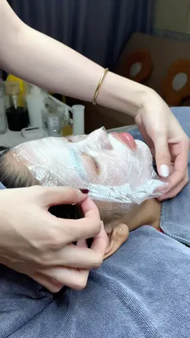 Vậy là tại điện thoại hay tại tui không biết chụp vậy ta kkkk #huongbeautyspa #travinh #xuhuong #nanmunbangtaytravinh #caytrang 