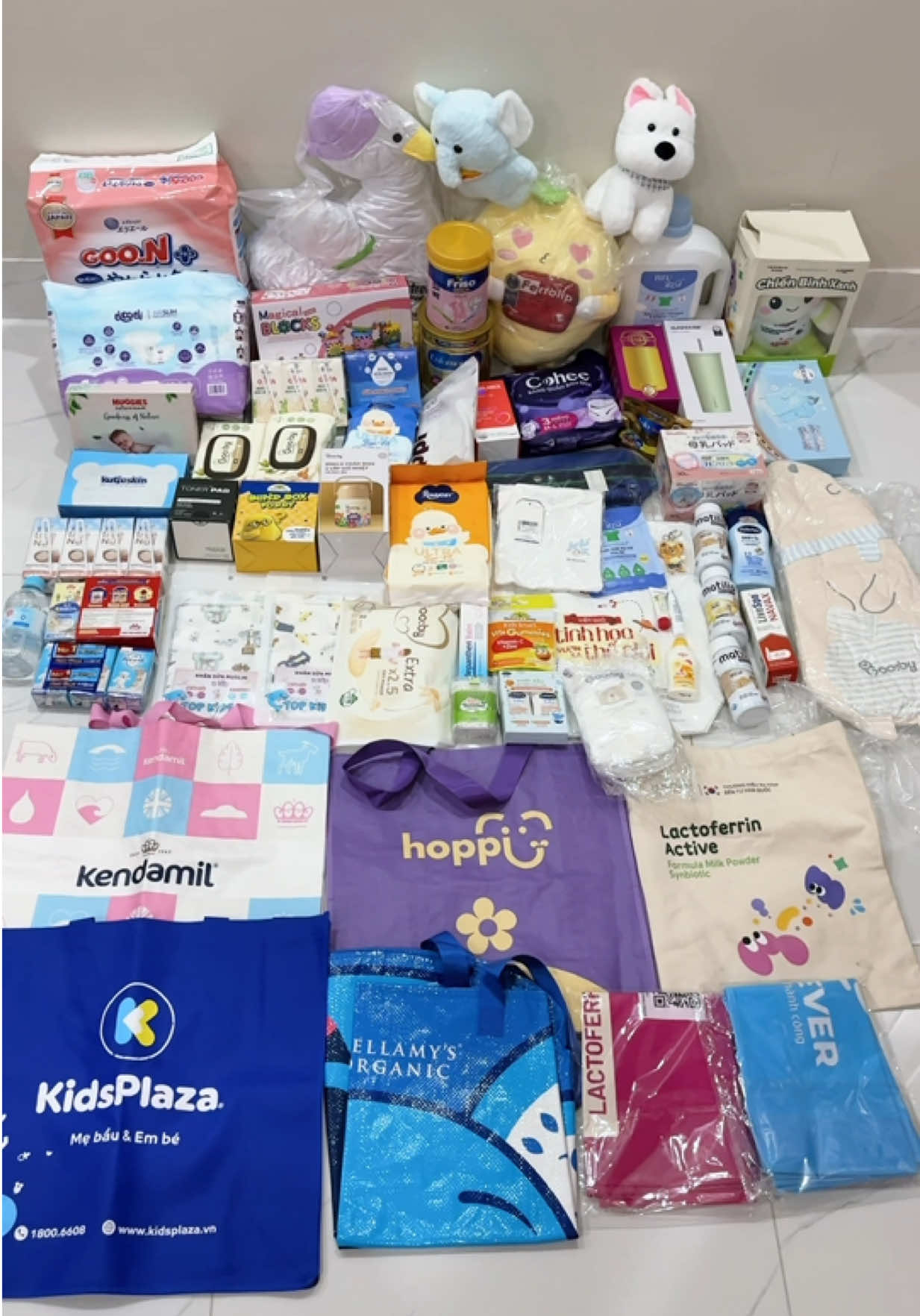 1 ngày vất vả của mẹ bầu 34 tuần 🥹 Có mom nào thấy hình bóng của mình ở đây không ạ #mebau #mebauthongthai #KidsPlazaFestival #festivalmebauvaembe2026 #kidsplaza 