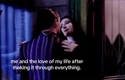 #halloween #addamsfamily #giftok #Relationship #bf