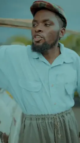 Quand tu suuis le chemin des autres au lieu du tien 😂😂 Tu te reconnais dans lequel ? 👇 #humour #afrique #comedie #drole #pourtoi #fyp