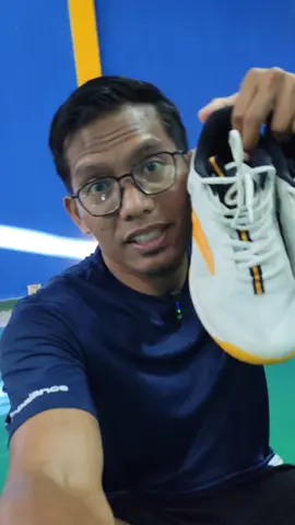 Sepatu Badminton Anta Original #sepatubadminton #sepatuanta #sepatubulutangkis 
