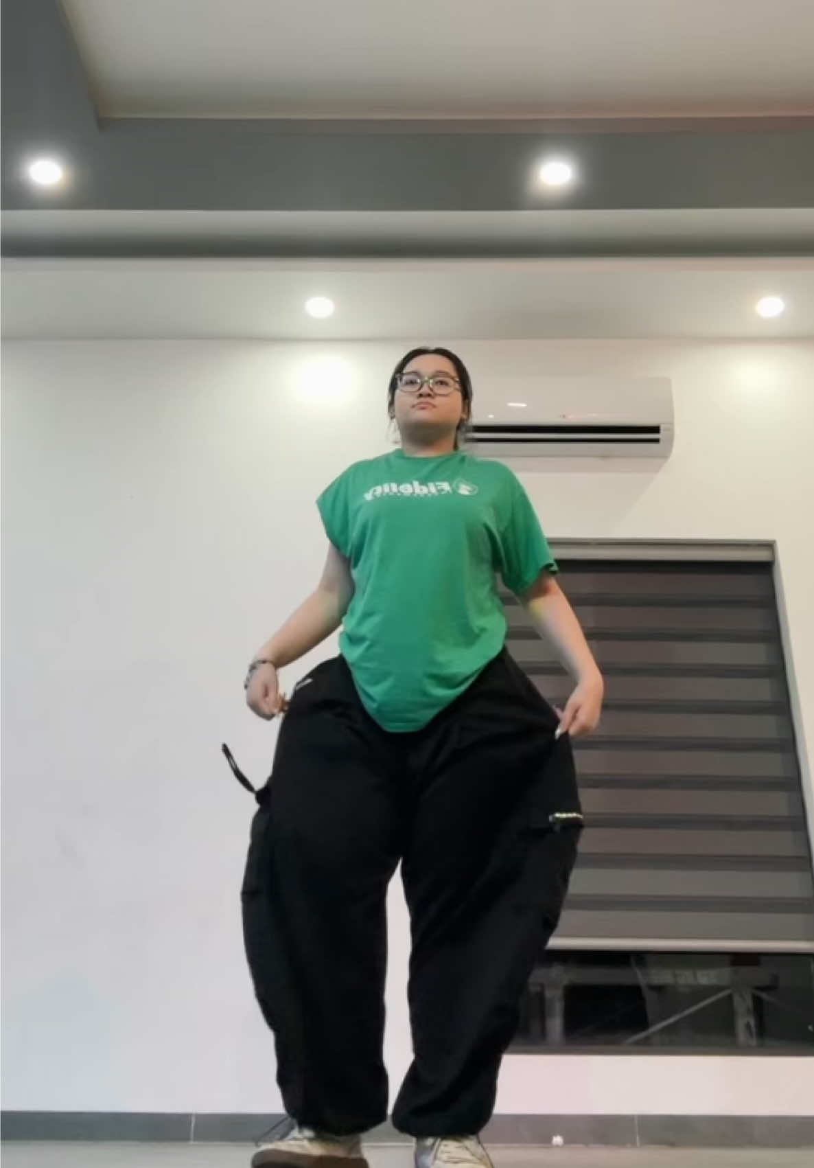 dc: @LiuD #dancecover #choreography #fawkessquad 