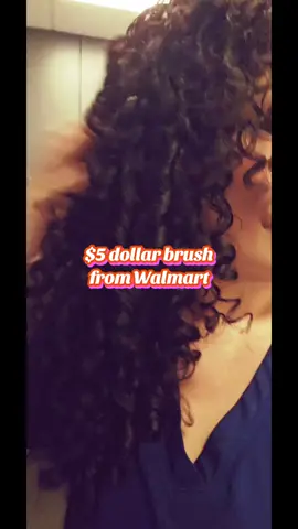 For those who can't throw down $30 on a brush, like me. Hydrate, saturate in product for your curl type, and brush style in small sections.  #curlyhairroutine #curlyhair #underconsumption 