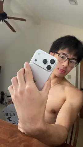 ihappy #fyp #viral #asian #newphone #iphone18 