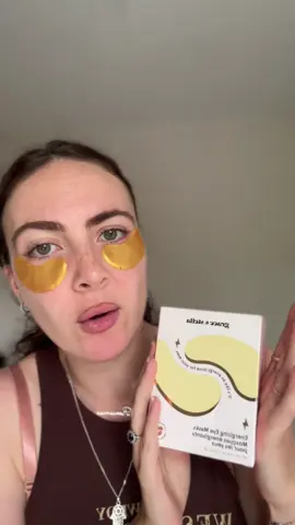 I absolutely LOVE these eye masks! They leave my under eyes so hydrated and glowy!! You need to try them if you haven’t already! #eyemasks #undereyes #mask #skincare #tiktokshop 