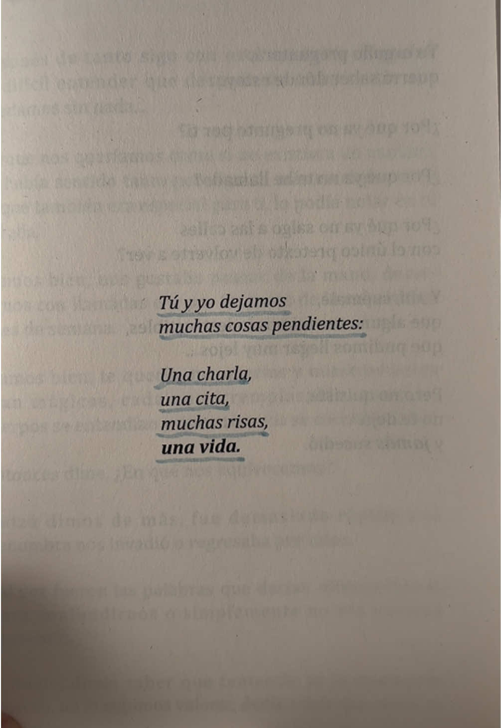 Libro: “Eternamente Nosotros” 📗 Disponible en Amazon y MercadoL 🇲🇽 #frases_aesthetic #sad #tristeza #desamor  #fypシ      