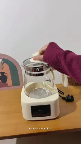 Yang paling best dia boleh panaskan 24 jam, air sentiasa suam!  #kettleviral #simmokettle #thermostatickettle #kettleaesthetic #kettlemurah 