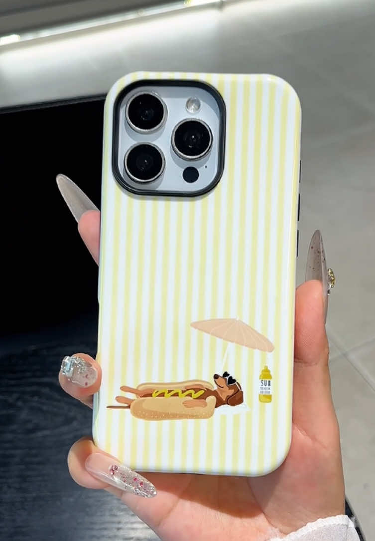 hopefully rosalia likes it🥲#phonecase #dachshund #autumn #fall #cute 