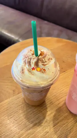 #starbucks #pumpkinseason #fallaesthetic #fy #goviral 