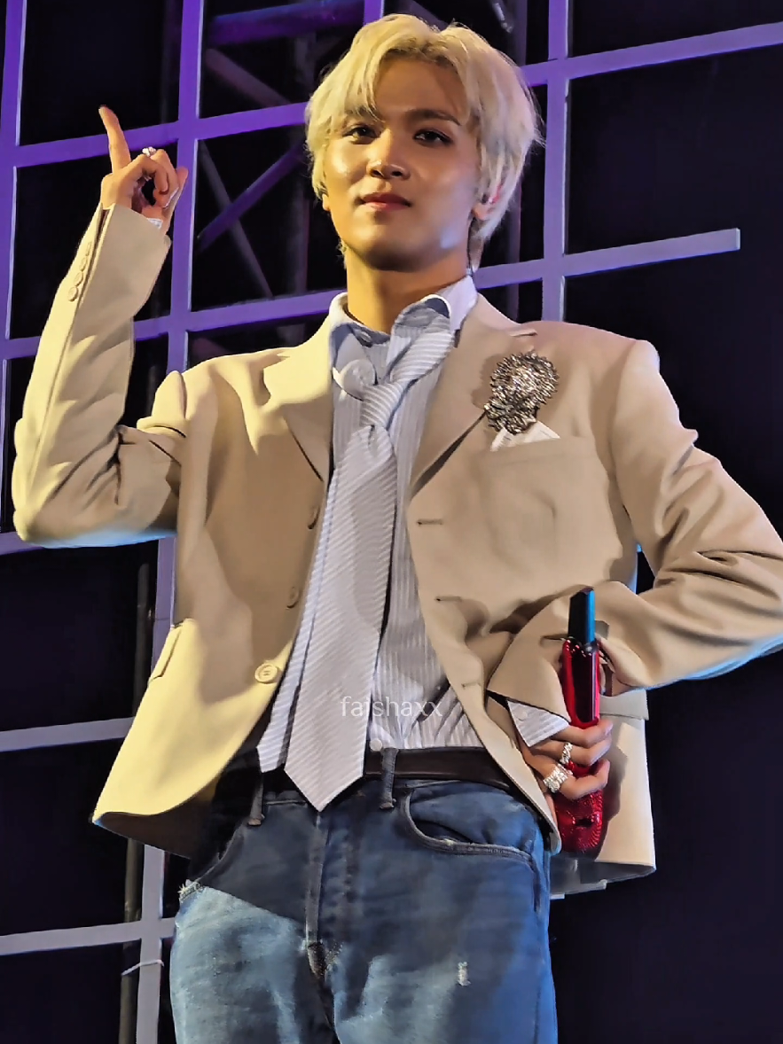 HIDUP BLONDE ✊🏻 #HAECHAN #NCT127 #NCT127JAKARTA #theredlinejakarta #neocity 