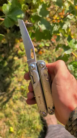 Cool shiny multitool from BIBURY BIBURY BI2049 #multitool  #edc 