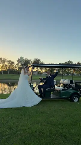 Another beautiful “I do” at Alta Vista 🤍 Your dream wedding could be next! Inquire today to schedule a tour ✨ 💐| Jenny B Floral Design #altavistacc #altavistacountryclub #altavistaccevents #altavistaweddings #orangecountyweddings 