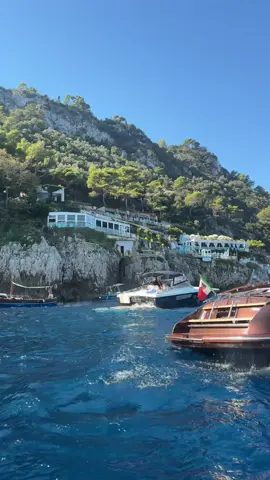 #capri #italy #fyp #boatday 