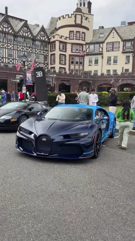 Crazy Bugatti 💙                                               Credits: _sachinspotz🎥