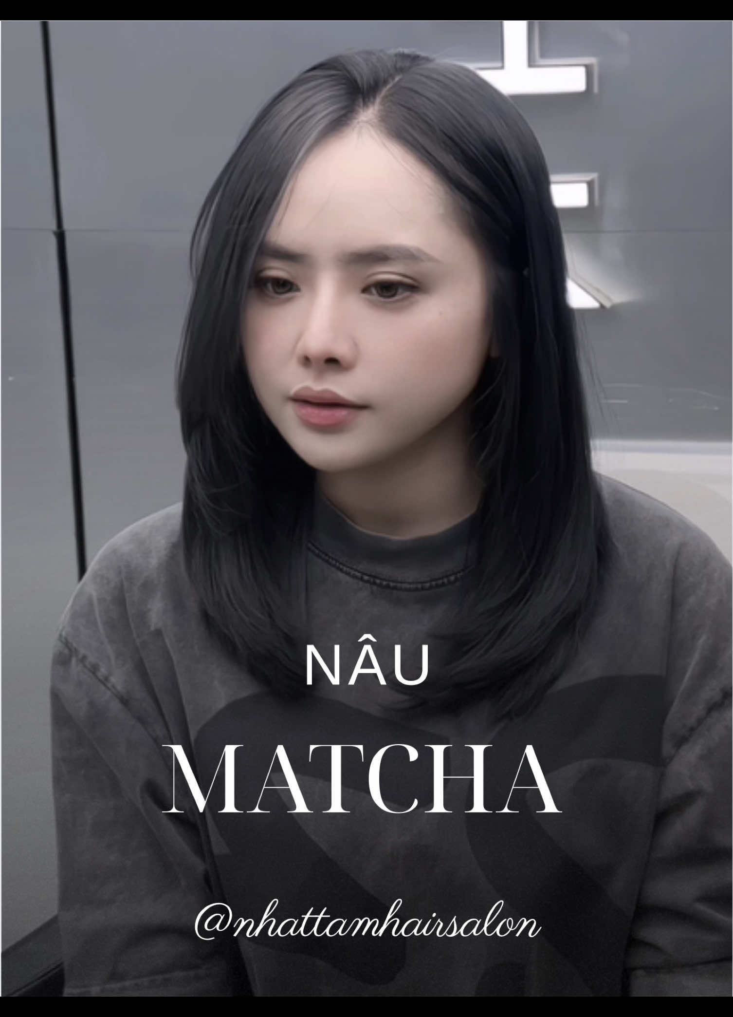 Muốn nhuộm nâu cho xinh mà chân tóc sáng, ngọn tóc lại tối, chẳng chịu “về chung một đội” 🥲 Nàng nào từng nhuộm đen, giờ muốn đổi màu thì xem ngay clip này nha 🥰 #nhattam #nhattamhairsalon 