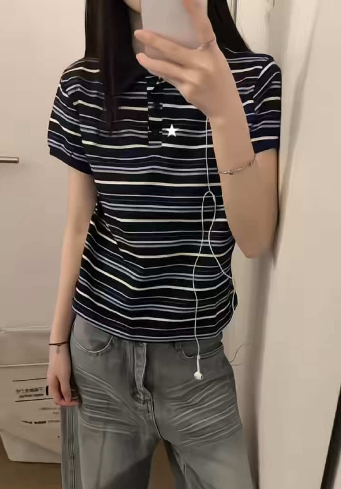 Polo kẻ sọc form fit Hàn Quốc trendy 🫧🩵 #aopolo #tiemnhagiag #bycamcam #aothunke #OOTD 