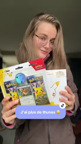 | Trop contente ! J’ai pu avoir l’item que je voulais absolument… L’ETB ! 🥹 Puis je dis pas non pour le duopack aha 🫣 #pokemon #tcgpokemon #30anspokemon #pokemoncards #cartespokemon 