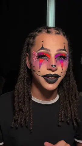 Real Life Timing Of A Makeup Artist 😭 #fyp #halloweenmakeup #halloween #makeupvideo 