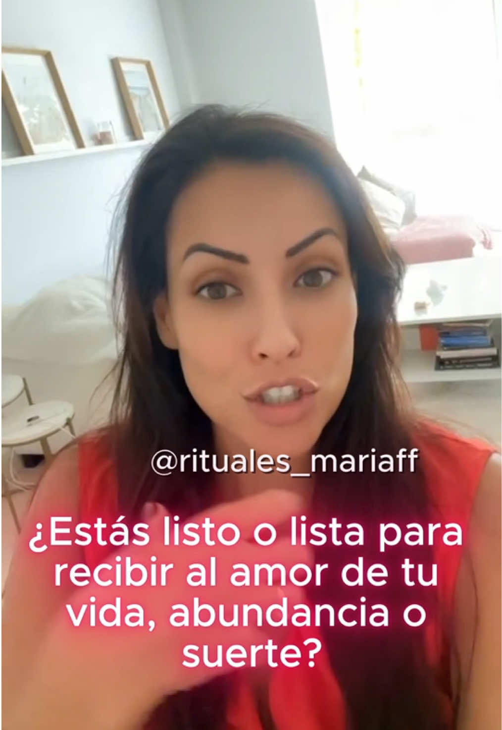 No hagas este ritual a menos que estés lista o lista a abrir tus caminos y hacer que todo aquello que tanto deseas, llegue a tu vida 🙏🤍 Comenta a qué hora estás viendo este vídeo?  Mucha suerte amigos 🍀🥰 #ritual #dominio #amor #abundancia #bruja 