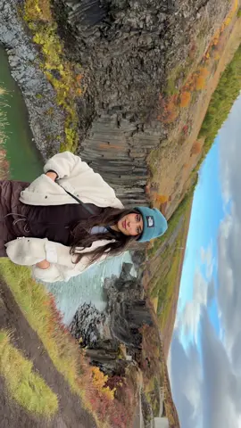 Ahora uno de Islandia 🇮🇸 😍 #islandia #iceland #paisaje #viaje #travel 