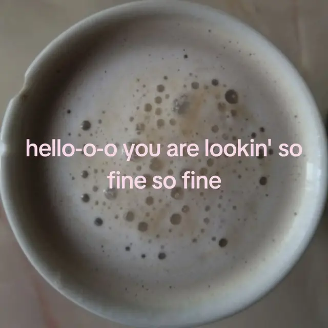 👀 #girlblogger #meetmeinthepalemoonlight #ilovemybf #relatable #moots? 