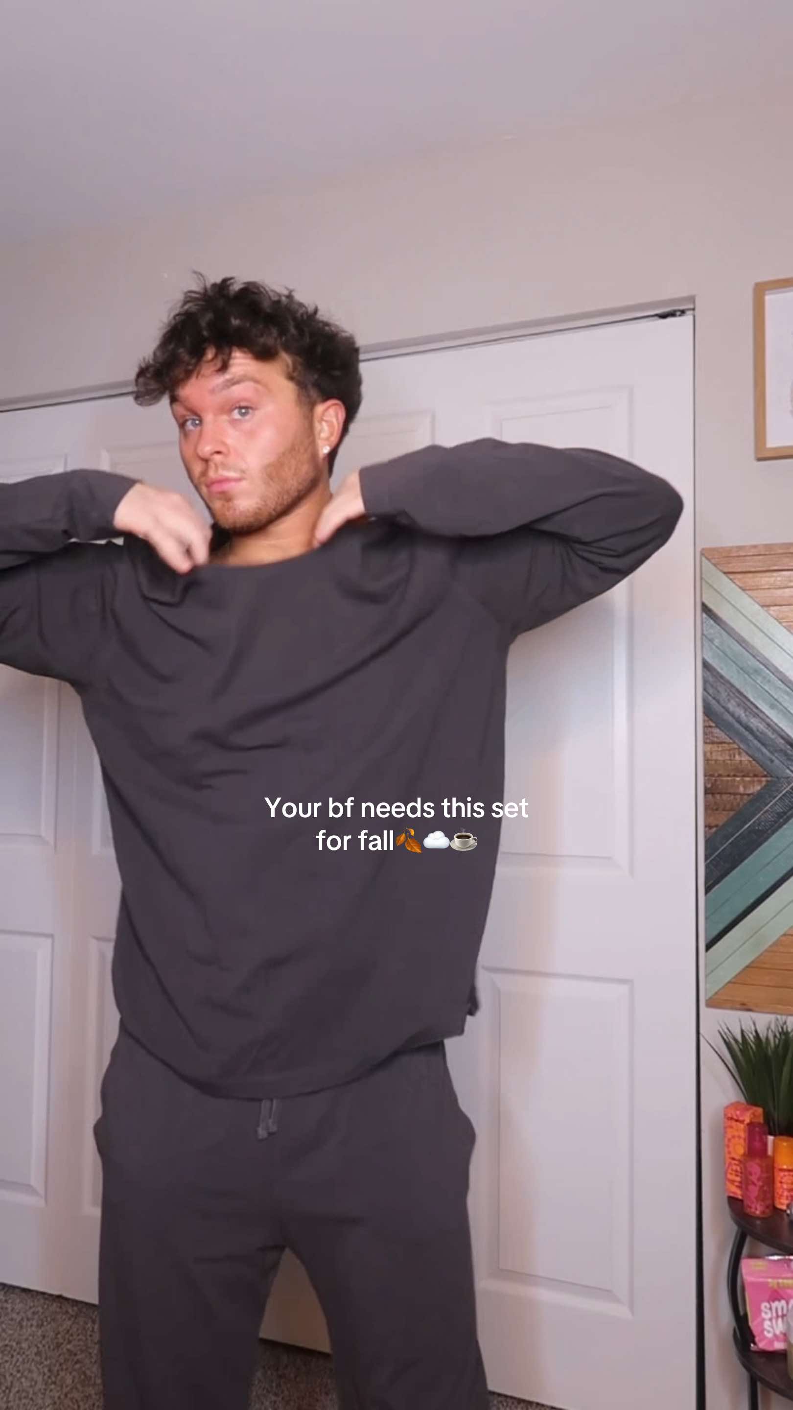 Every man needs a set from @SKIMS  #mensfashion #sleepwear #mensloungewear #skimsmen #boyfriend 