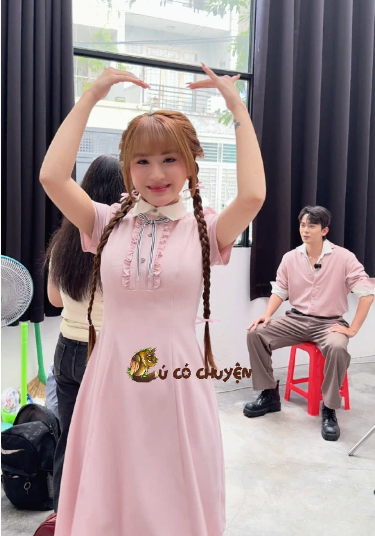 Couple kẹo ngọt của Bỗng Chốc Yêu Anh đây rồi 🍬💗 Cùng hóng xem cặp đôi này sẽ mang đến những khoảnh khắc ngọt ngào nào trong phim nhé! 📍Bỗng Chốc Yêu Anh lên sóng VieON ngày 30/10/2026 #cucochuyen #bongchocyeuanh #vieon #lehoanglong #ngothanhhuyen