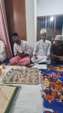 MashaAllah night like this hits different 🤍 Qur'an, Burdha, Daff & brothers - what else we need? Mawlid Vibes in our small room ✨@umair Jalali ❤️ @𝐅𝕚𝕣𝐈𝕤𝕙...🤍 @Galle Faris Qadiri @SABRIN YASEEN  اللهم صل على محمد ﷺ #Mawlid #MoulidSharif #SriLankanMuslim #Gintota #Galle 