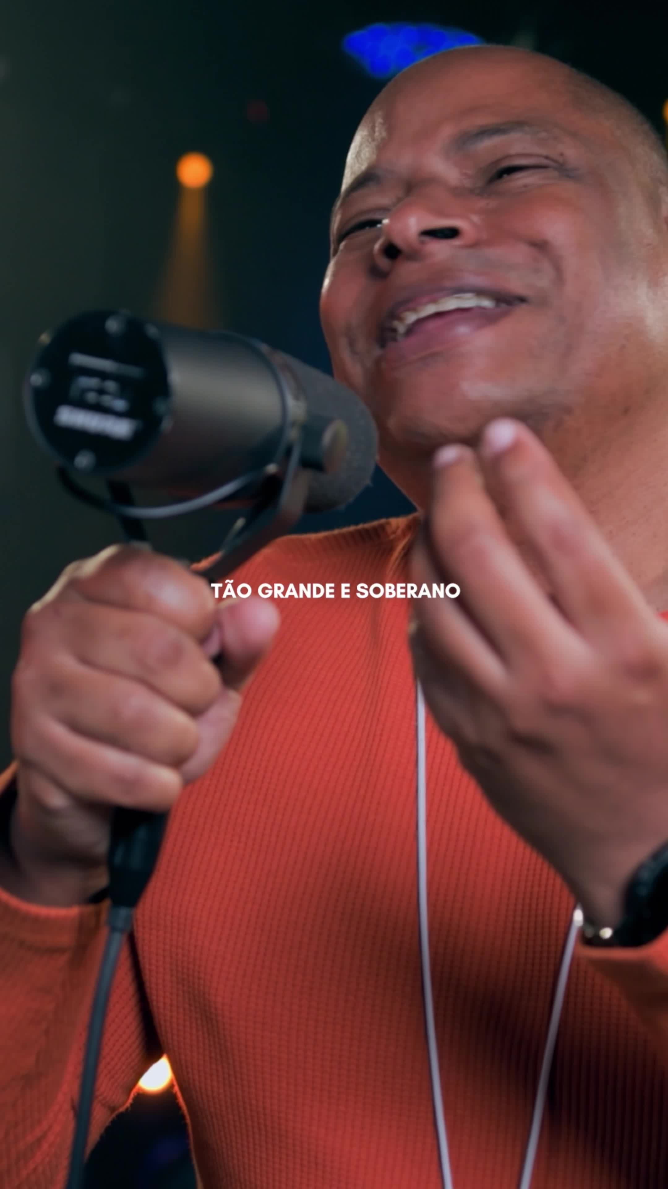 Na Eucaristia, Jesus se entrega por inteiro e nos chama à comunhão com Ele. Nesta quinta-feira, aproximemo-nos do Senhor com fé e permitamos que Sua presença transforme o nosso coração.