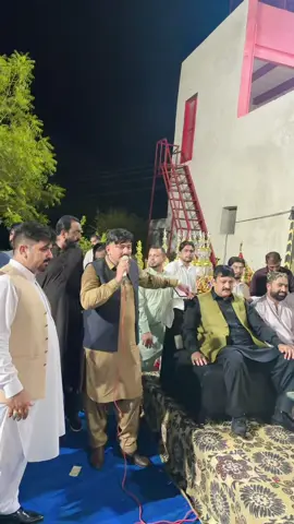@Mehar Haroon🇬🇧 @Zulqarnaindogar @Rameez Bhatti @RAJA_SHERRY @Chaudhry Sikander 