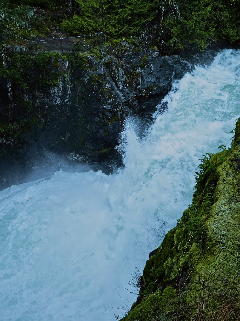 Just what I need 😍 #Vancouverisland #BritishColumbia #Waterfall #Pnw #Canada 