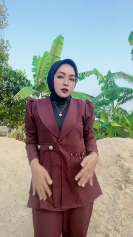 wrn maron yg aku pake#oneset celana blezer paulina#masukbrandafyp 