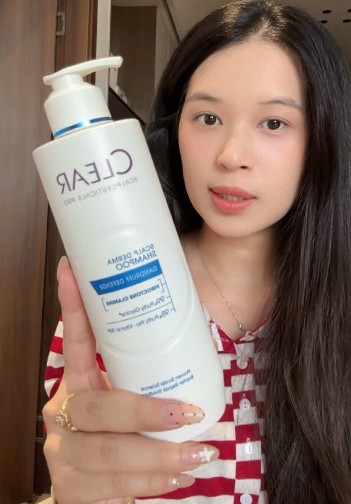 Dầu gội Clear #daugoitrigau #clear #clearscalpceuticals #daugoiclear #review 
