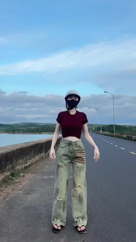 Quần nữ quần jean kẻ sơn