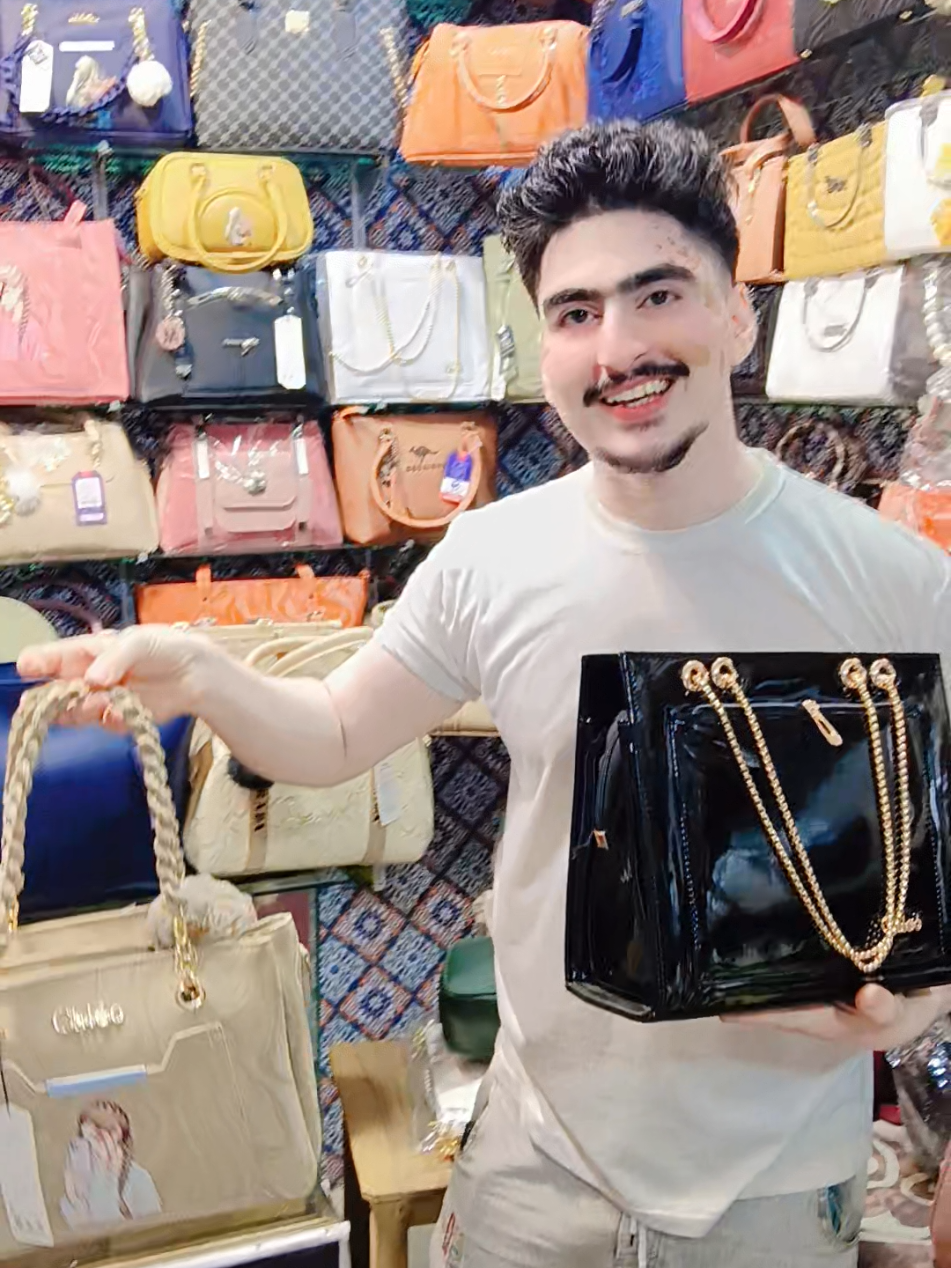 #muneerdon786🥰😎🥰  #pageforyou follow100k  sale sale sale sale sale💯 #viralvideo follow 💯💯💯 #gujranwala🦁❣️🦁 💯💯