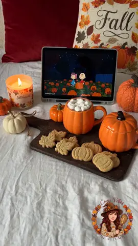 pov: October 1966 called, it wants its cozy back 🍂📺 It’s the Great Pumpkin, Charlie Brown on repeat all month. #GreatPumpkin #CharlieBrown #Peanuts #FallAesthetic #CozySeason