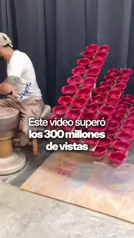 Si quieres aprender a convertir tus redes sociales en una verdadera oportunidad de negocio, entra al link de mi bio y conoce el entrenamiento gratuito de 5 días.
 
 Empieza a dejar de publicar por publicar y aprende a construir algo que realmente pueda crecer contigo. 🔥
 
 Entra al link de mi bio y empieza hoy.
